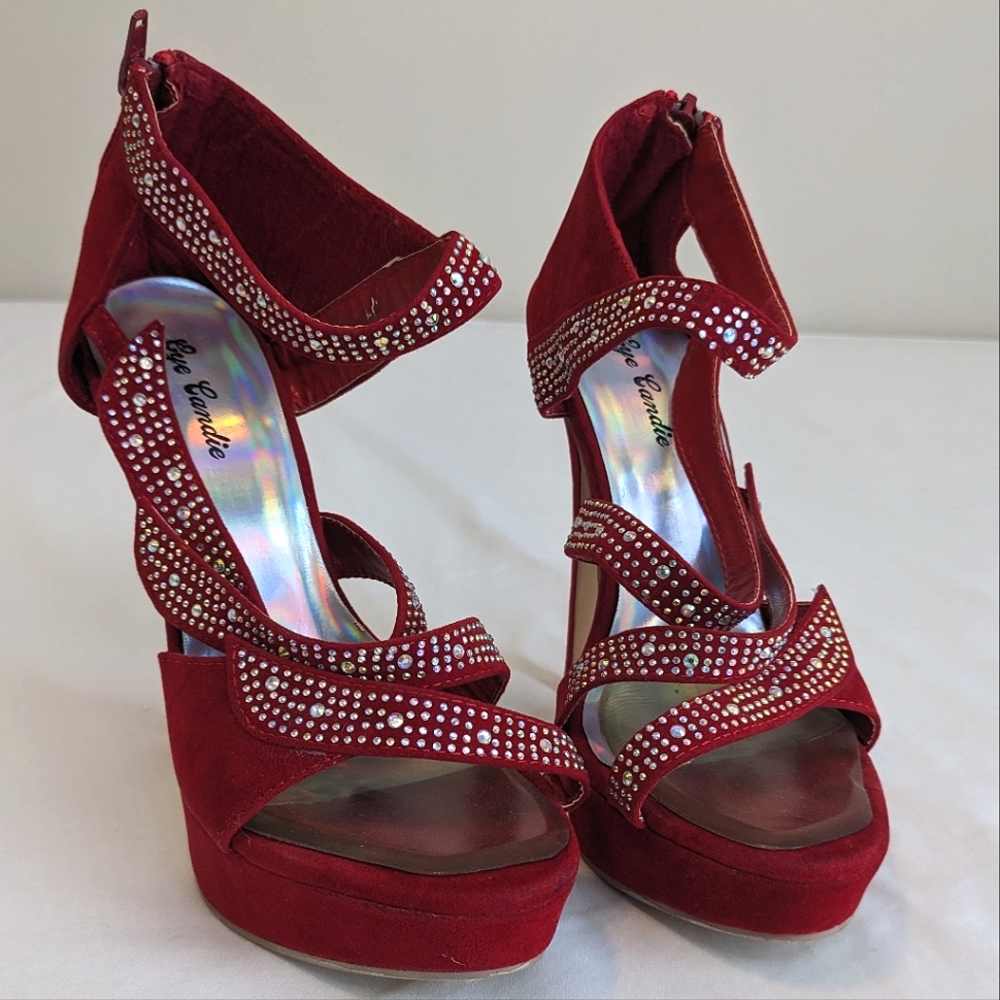 Faux Suede Red Wedge Stiletto Sz 7